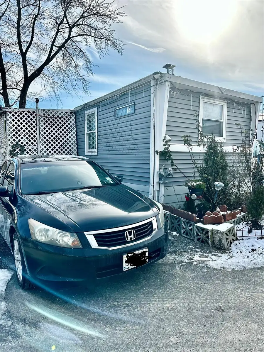 10 Fern Avenue, Bay Shore, NY 11706 - Image #3