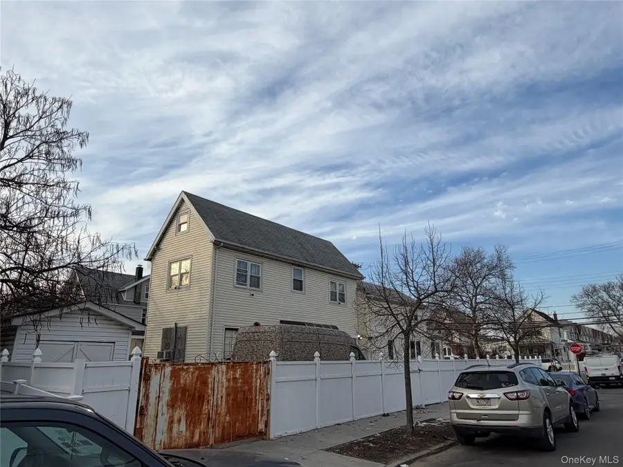 14018 Foch Boulevard, Jamaica, NY 11436 - Image #3