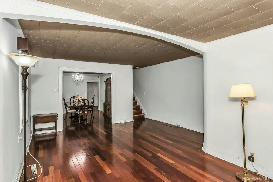 148-28 87th Avenue, Briarwood, NY 11435 - Image #2