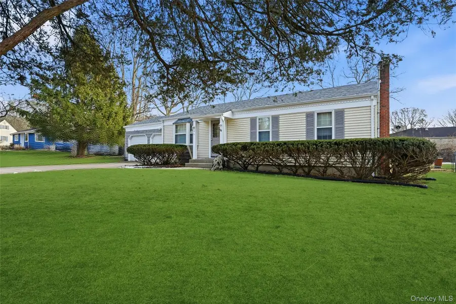 4 Cottage Court, Middle Island, NY 11953 - Image #2