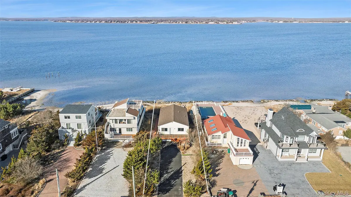 626 Dune Road, Westhampton, NY 11978 - Image #1