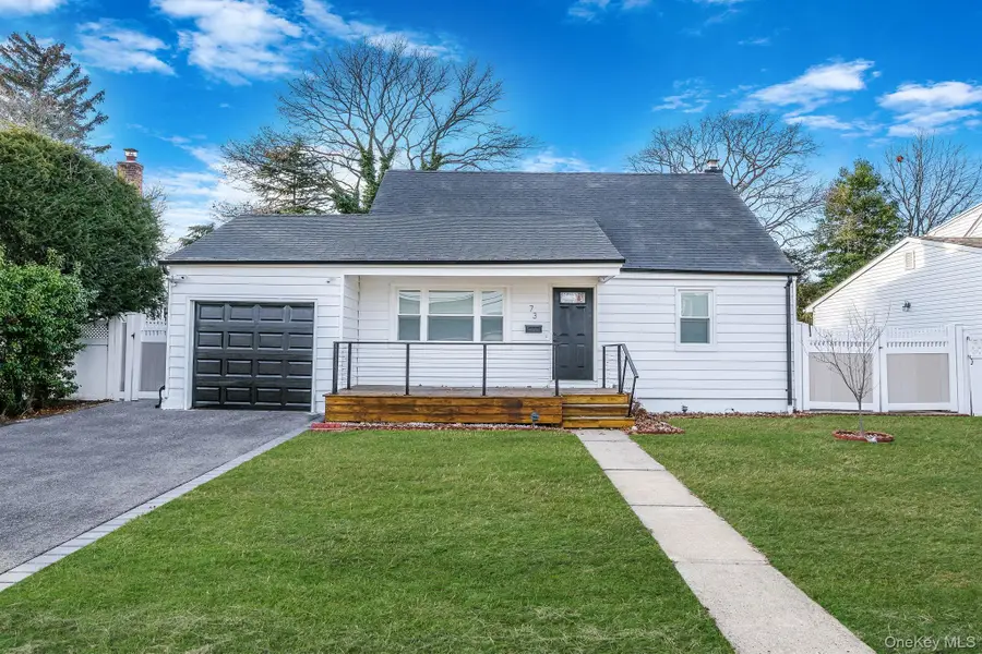 73 Midwood Avenue, Farmingdale, NY 11735 - Image #3