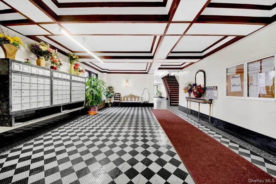 2925 Matthews Avenue #5H, Bronx, NY 10467 - #2