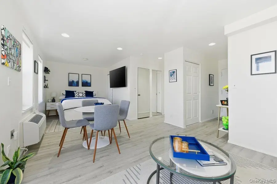 2 Richmond Road #5E, Lido Beach, NY 11561 - Image #3