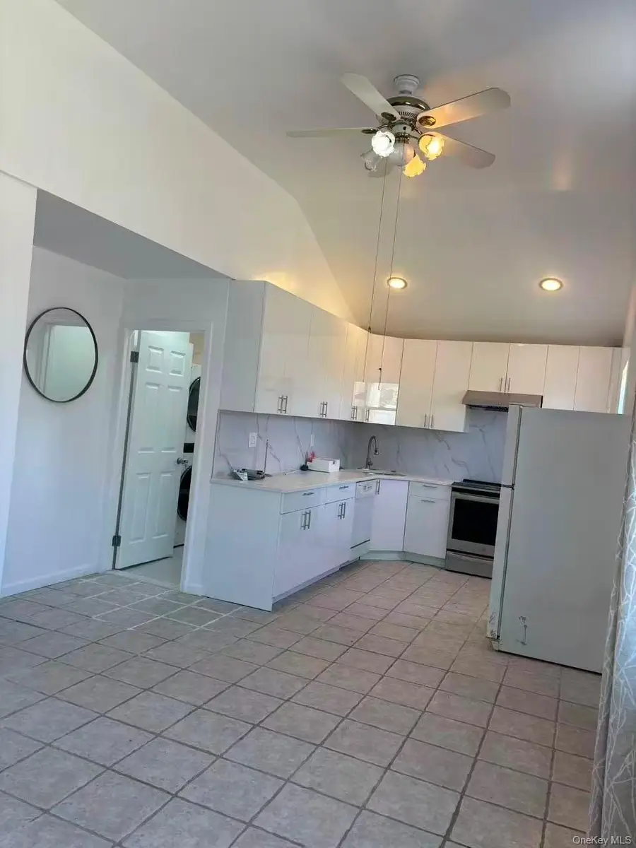 439 Newbridge Road, East Meadow, NY 11554 - Image #3