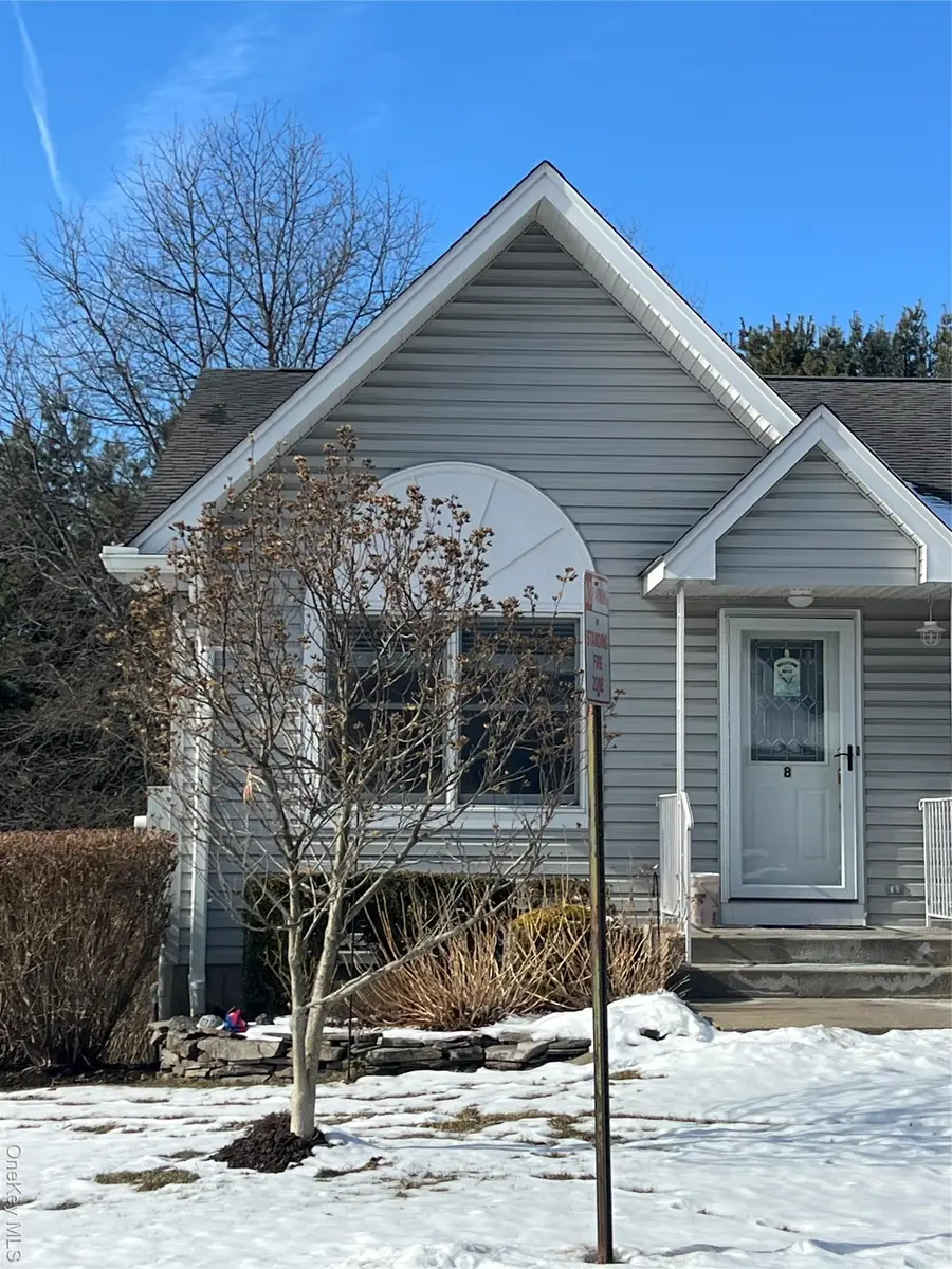 8 Windsor Circle, New City, NY 10956 - Image #2