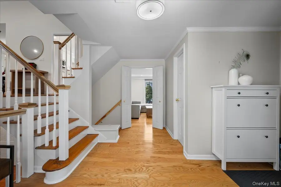 1079 Weaver Street, New Rochelle, NY 10804 - Image #2