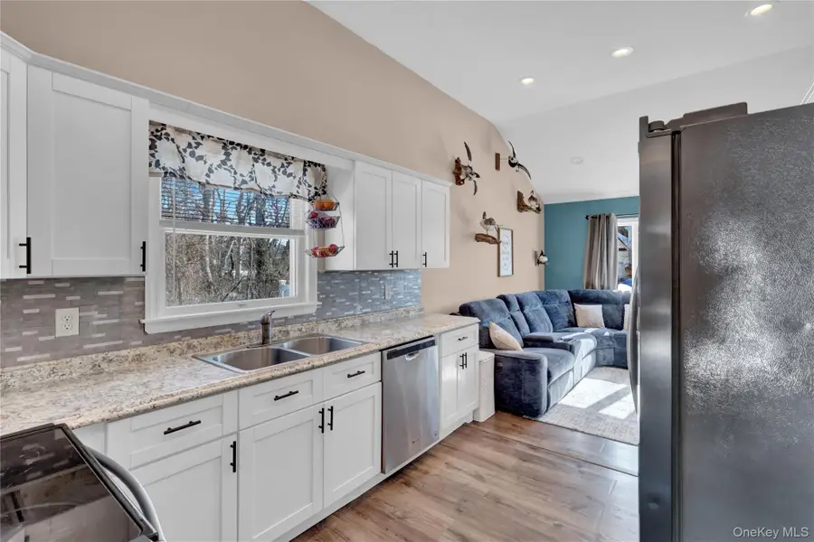 77 Baybright Drive, Shirley, NY 11967 - #3