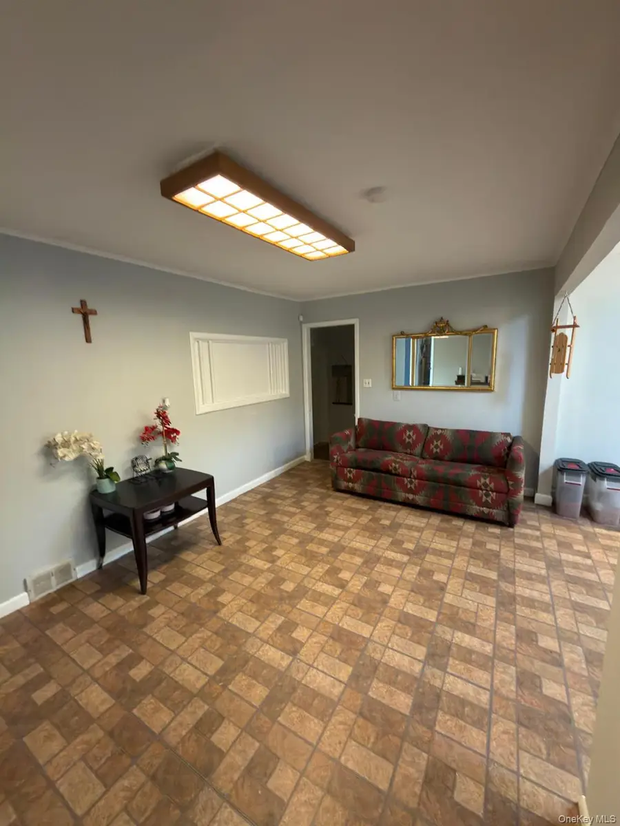 314 River Road, Shirley, NY 11967 - #3