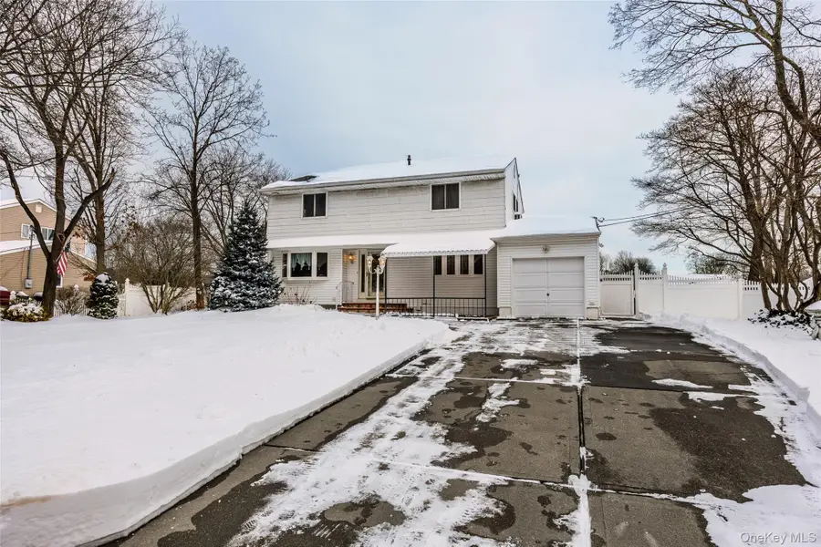 3 Brenner Road, Coram, NY 11727 - Image #3