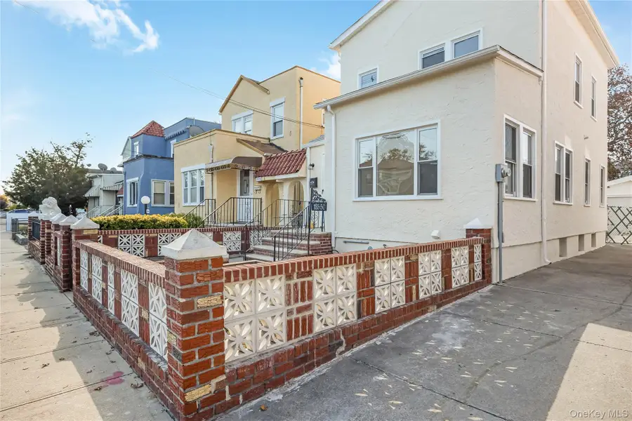 13550 234th Street, Rosedale, NY 11422 - Image #3