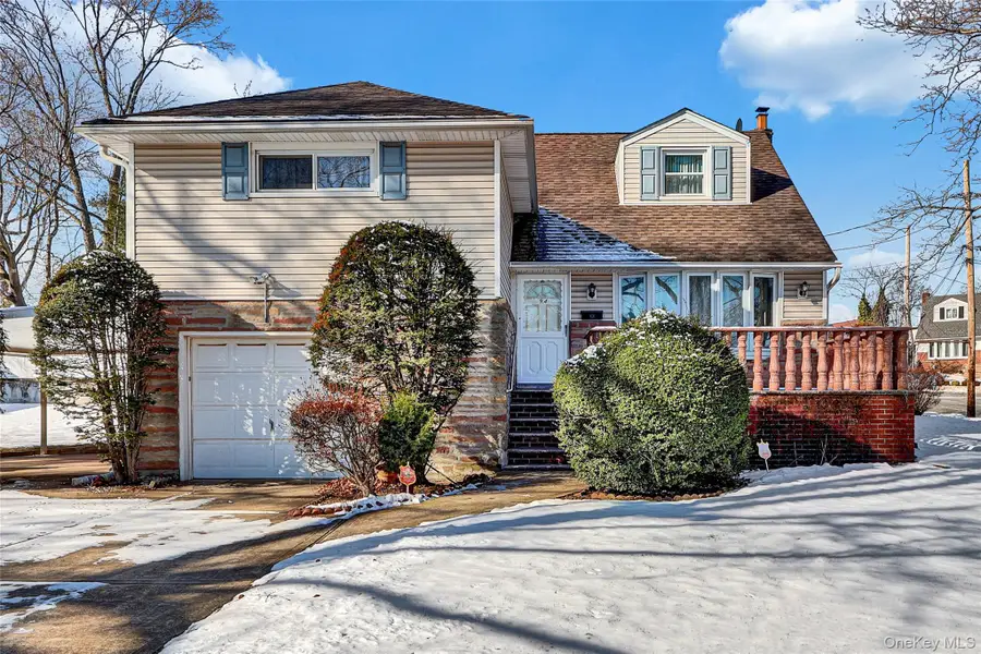 94 Joan Court, Elmont, NY 11003 - #2