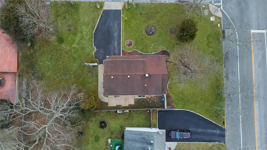 257 Southaven Avenue, Medford, NY 11763 - #3