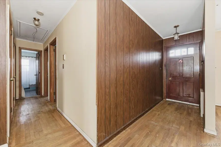 2 Mcleod Street, Massapequa Park, NY 11762 - Image #2