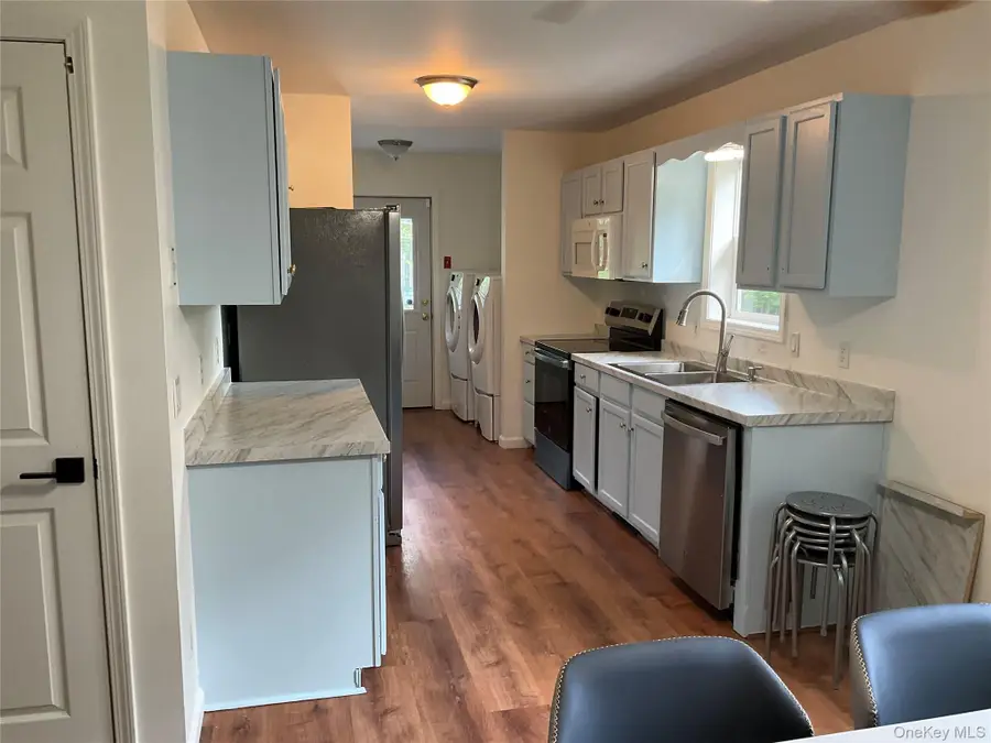 35 Mohawk Circle, Ferndale, NY 12734 - Image #3