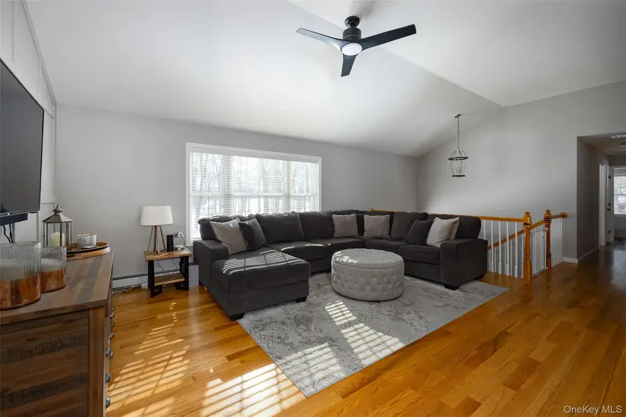 953 Beekman Road, Hopewell Junction, NY 12533 - #3