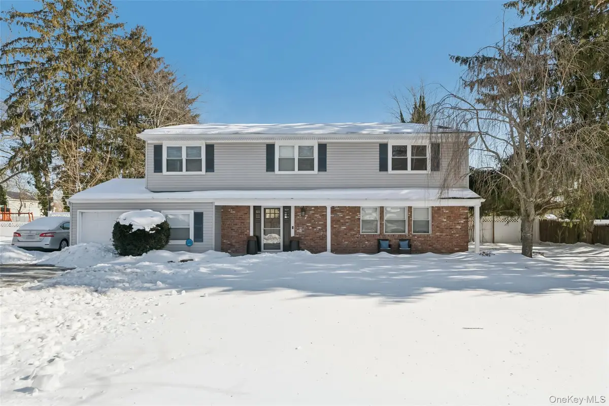 7 Gary Street, Port Jefferson Station, NY 11776 - #1