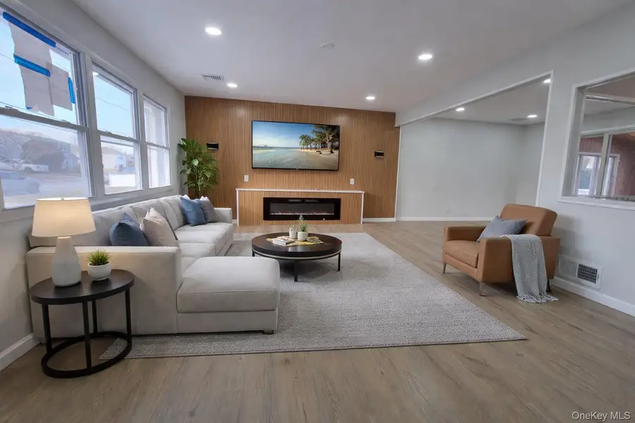 258 Jefferson Avenue, Island Park, NY 11558 - #2