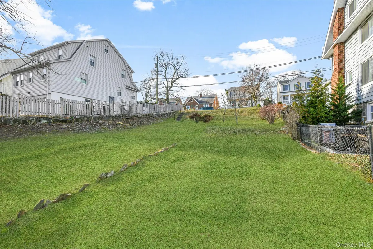 Pinebrook Road, New Rochelle, NY 10801 - #1