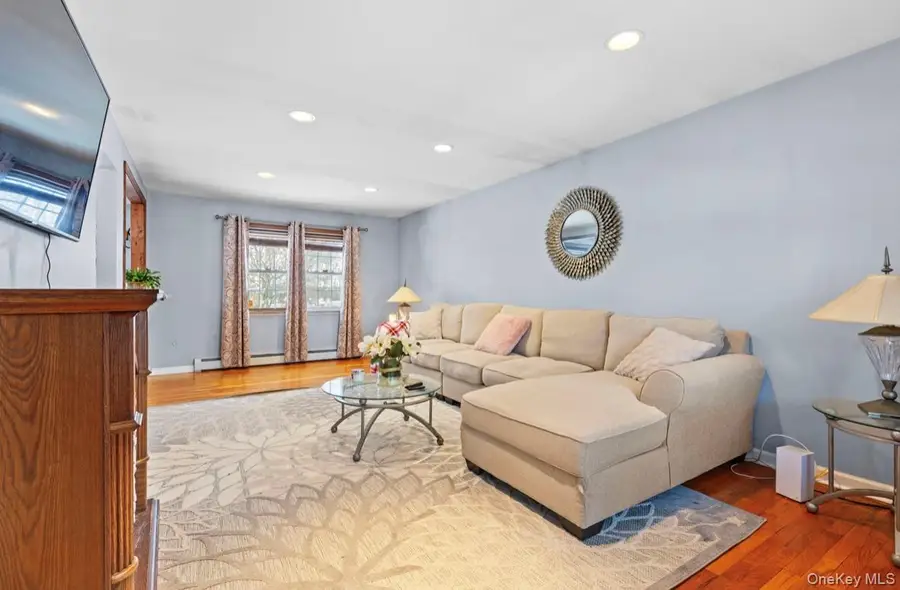 18 Moreland Road, New City, NY 10956 - Image #2