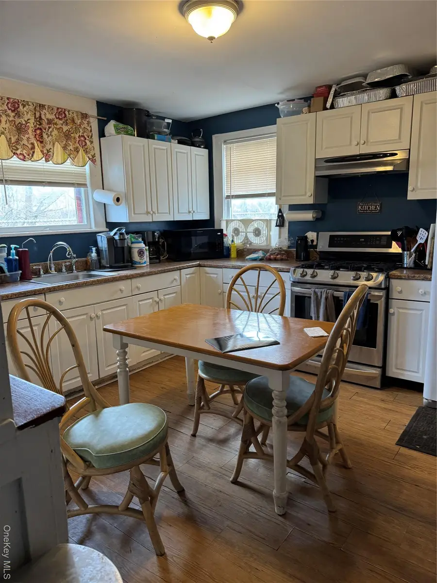 57 2nd Avenue, Bay Shore, NY 11706 - Image #2