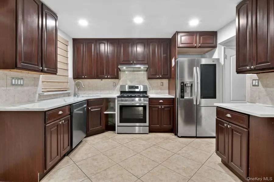 4817 Wilder Avenue, Bronx, NY 10470 - Image #2