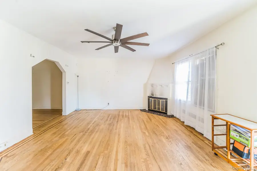 178-38 Leslie Road, Jamaica, NY 11434 - Image #2