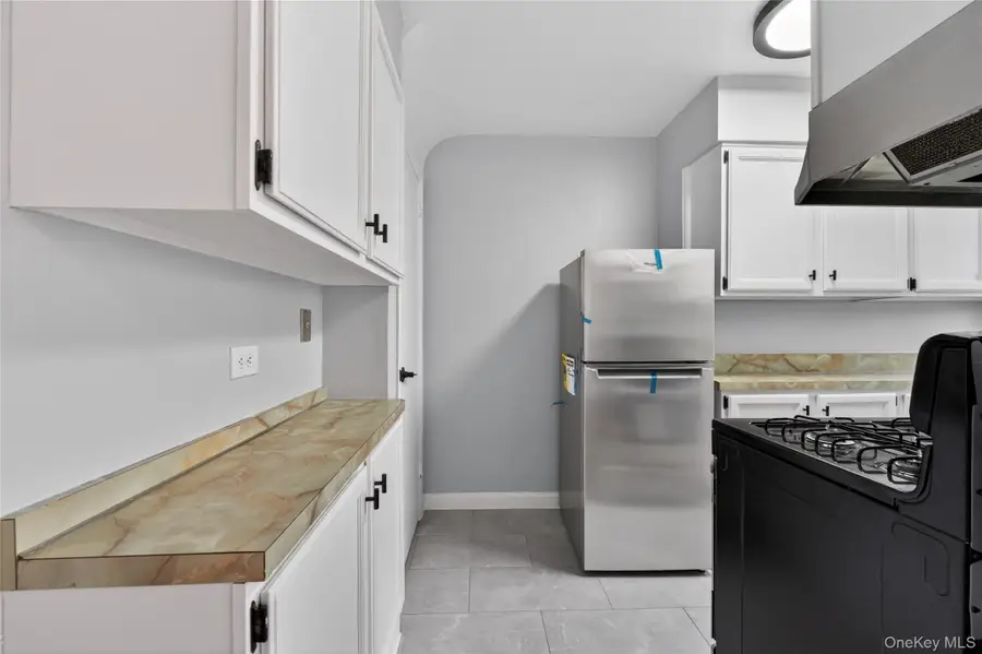 1231 E 223rd Street, Bronx, NY 10466 - Image #3