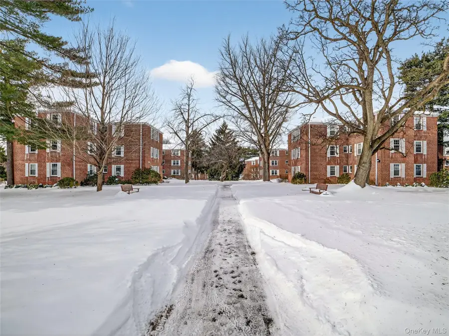 751 N Broadway #2D, Hastings On Hudson, NY 10706 - #3