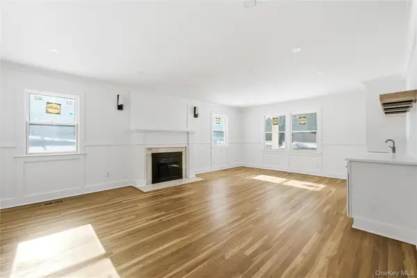 75 Centerport Road, Greenlawn, NY 11740