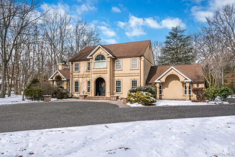 180 Miller Place Road, Miller Place, NY 11764 - Image #2