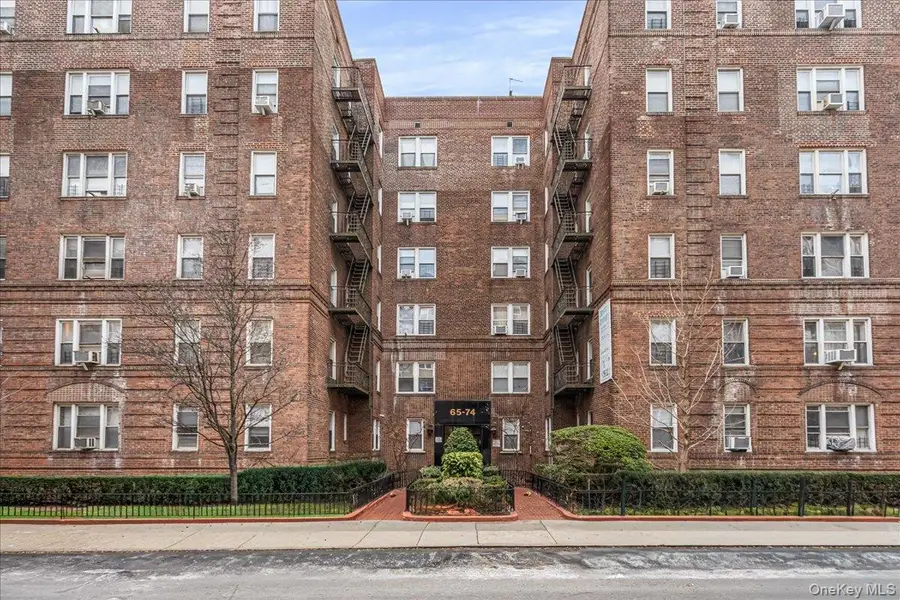 65-74 Saunders Street #6J, Rego Park, NY 11374 - Image #2