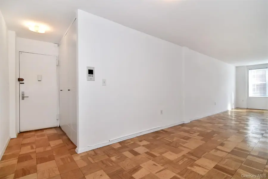 14 Westview Avenue #204, Tuckahoe, NY 10707 - Image #3