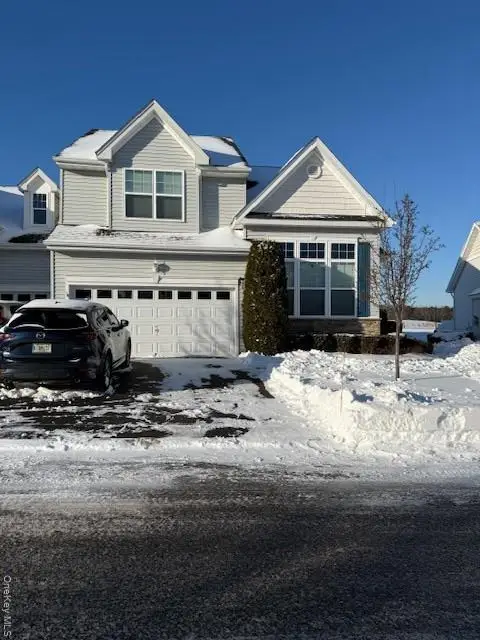 146 Augusta Drive, Medford, NY 11763