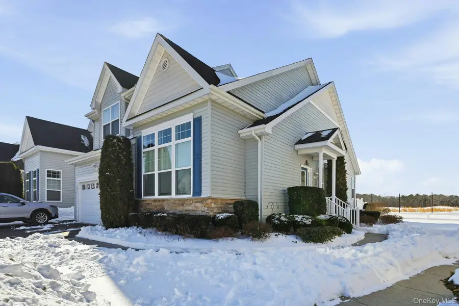 146 Augusta Drive, Medford, NY 11763 - Image #2