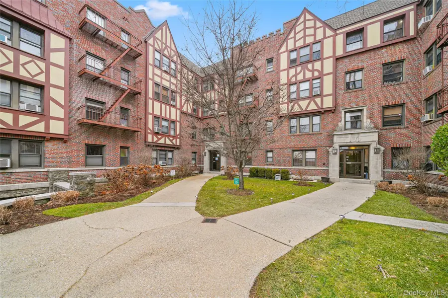 604 Tompkins Avenue #E7, Mamaroneck, NY 10543 - Image #2