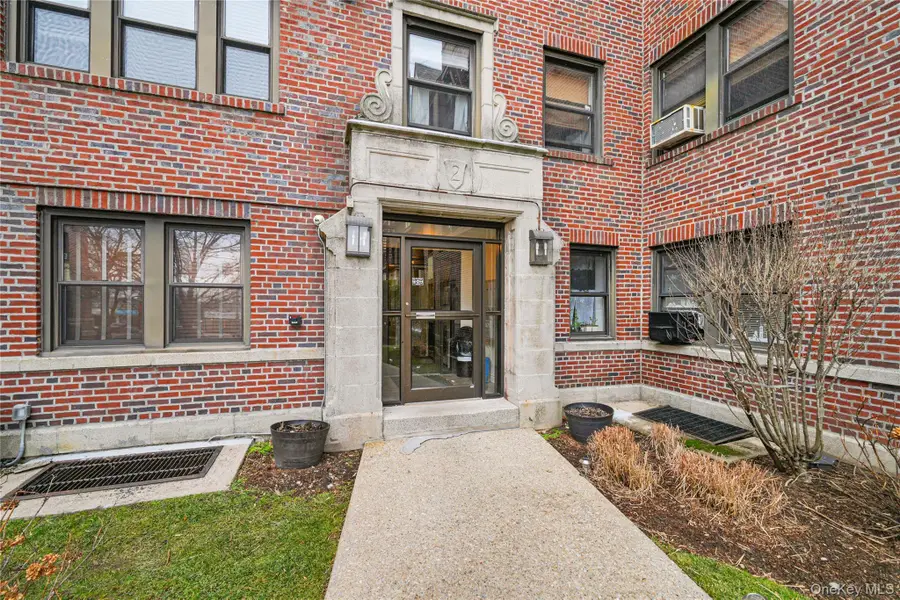 604 Tompkins Avenue #E7, Mamaroneck, NY 10543 - Image #3