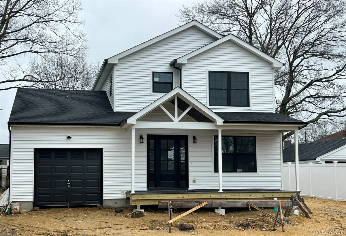 20 10th Street, Ronkonkoma, NY 11779 - #1