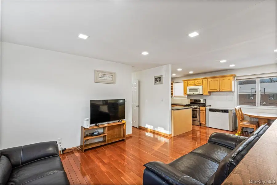 218-07 73rd Avenue #Upper, Bayside, NY 11364 - Image #2