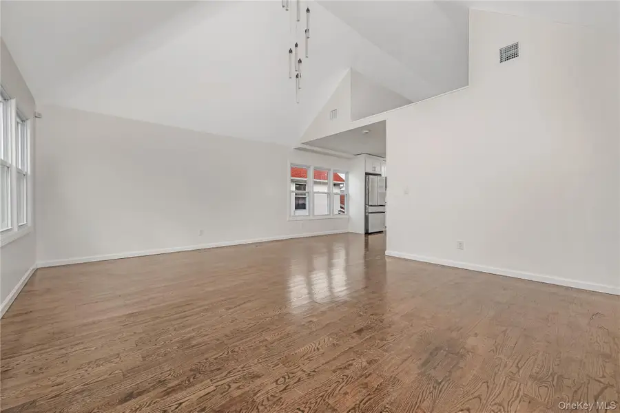 1043 Delaware Avenue, Island Park, NY 11558 - #3