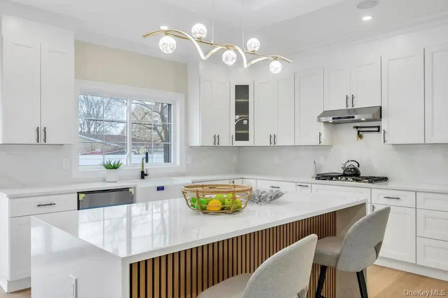 49 Anvil Lane, Levittown, NY 11756 - Image #3