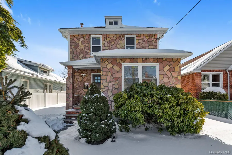 19410 Nashville Boulevard, Springfield Gardens, NY 11413 - Image #2