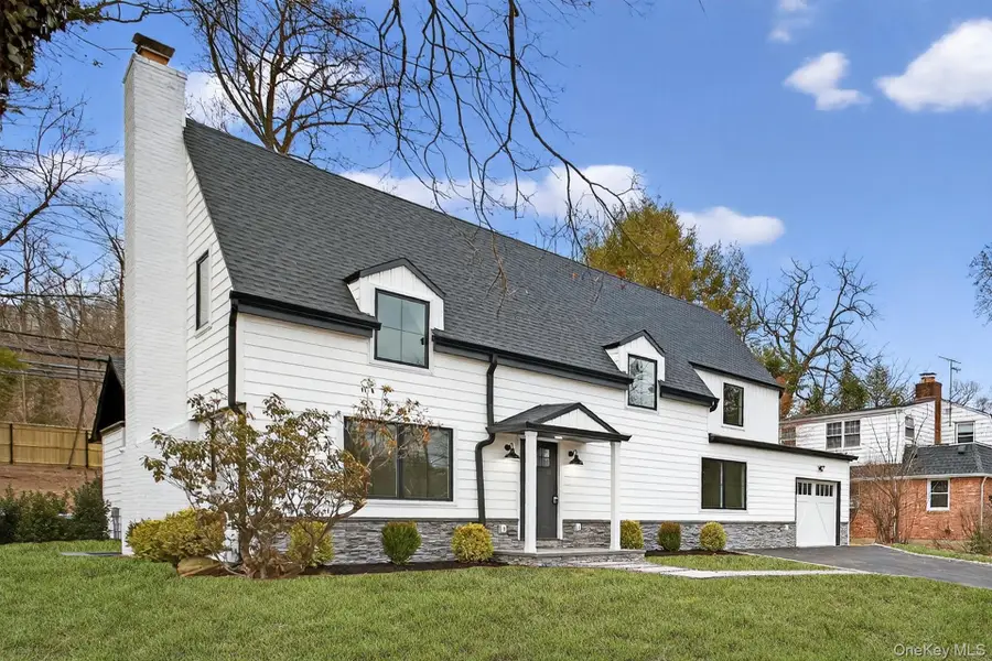 199 Salem Road, East Hills, NY 11577 - #2