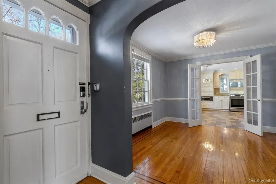 10 Scarsdale Avenue, Scarsdale, NY 10583 - Image #3