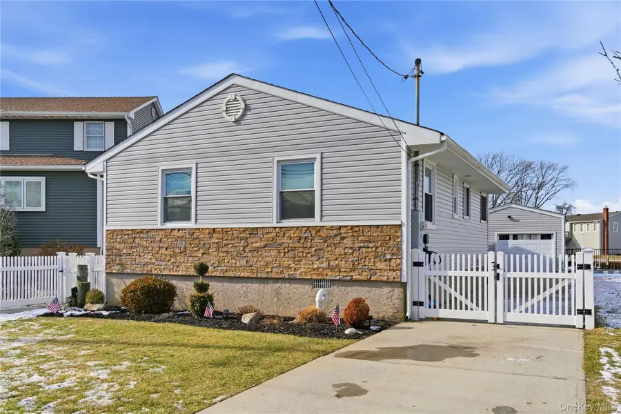 76 Alhambra Road, Massapequa, NY 11758 - Image #2