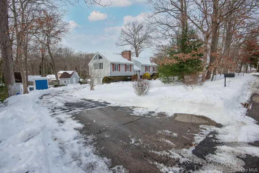 22 Glenview Avenue, Northport, NY 11768 - Image #3