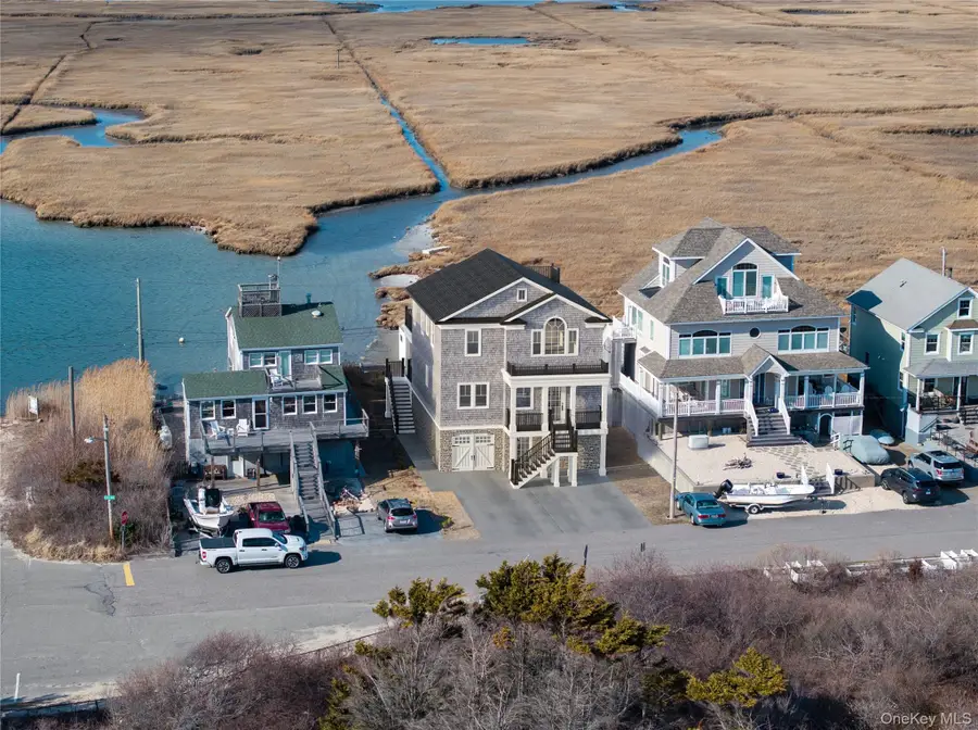 2 Cottage Walk, Gilgo Beach, NY 11702 - #3