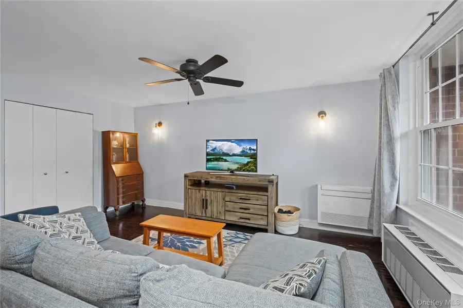 9985 Shore Road #14B, Brooklyn, NY 11209 - Image #3