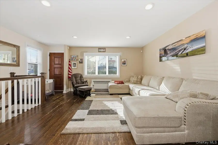 24 Poplar Avenue #24, Bronx, NY 10465 - Image #3