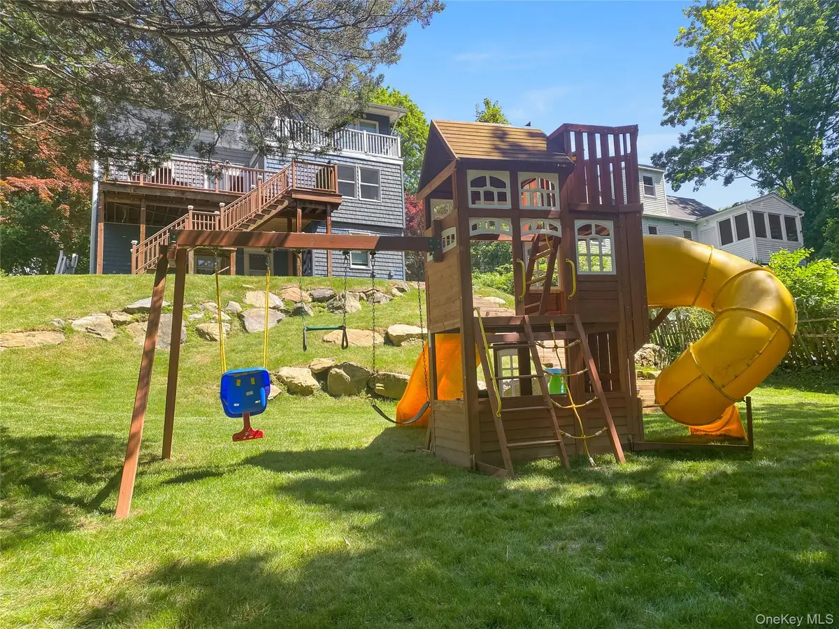 300 Washington Avenue, Pleasantville, NY 10570 - Image #1